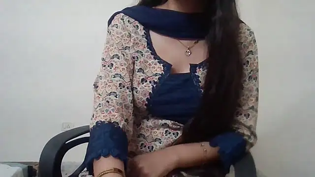 Sexy iknoor online show from May 5, 6:16 am