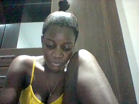 Alessandrajenna online show from May 5, 9:51 pm