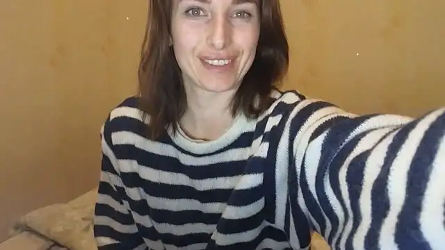 xx adrihanna xx online show from March 17, 5:17 pm