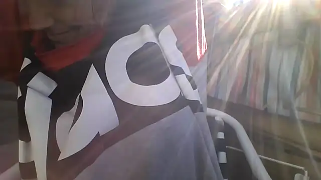 spundarella420 online show from December 15, 4:56 pm