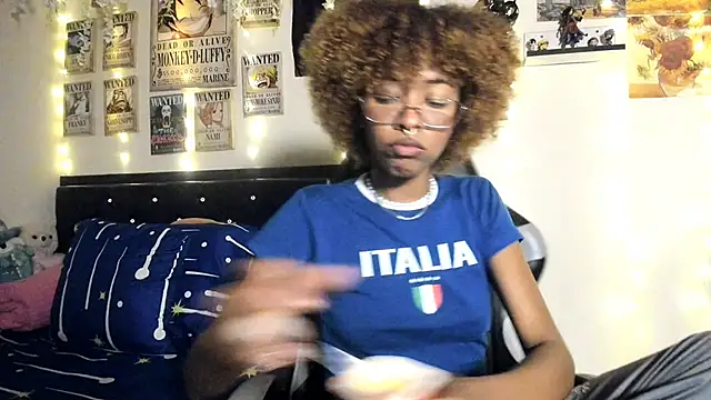 Cristal Jonasxh online show from October 17, 5:21 am