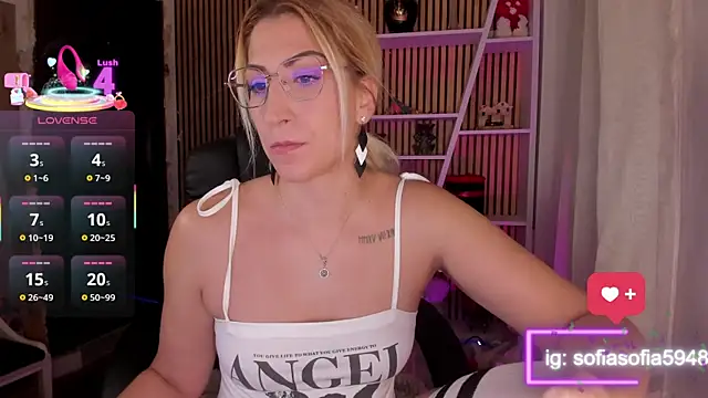 sofiah  online show from February 15, 5:12 pm