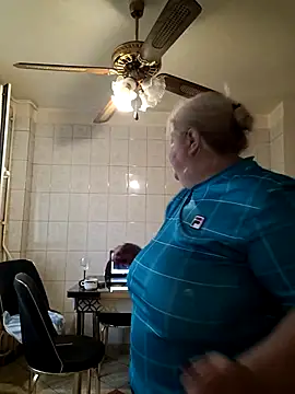 AriannaMilf online show from October 7, 12:42 pm