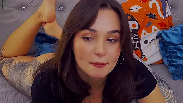 MeIisaLove online show from October 19, 2:41 pm