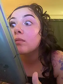 xocrybaby online show from October 11, 9:50 pm