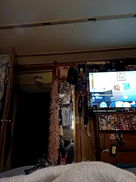 j hollywood91 online show from December 21, 9:24 am