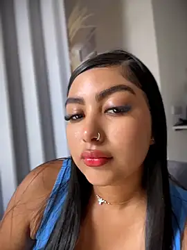 NatashaBrown12 online show from May 15, 3:48 pm