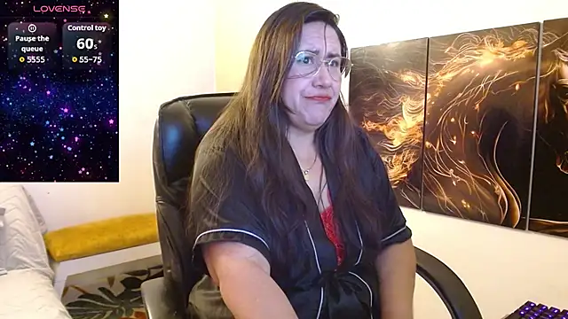 amalia brunette online show from January 16, 1:01 am