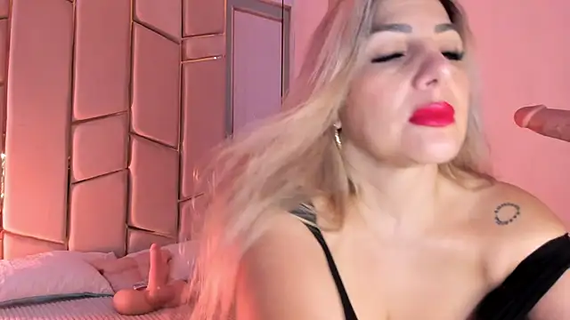 angel vibes  online show from May 19, 4:25 pm