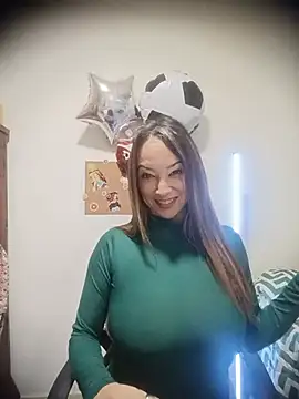Cristal BigTits online show from July 12, 7:25 pm