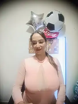 Cristal BigTits online show from July 5, 8:58 pm