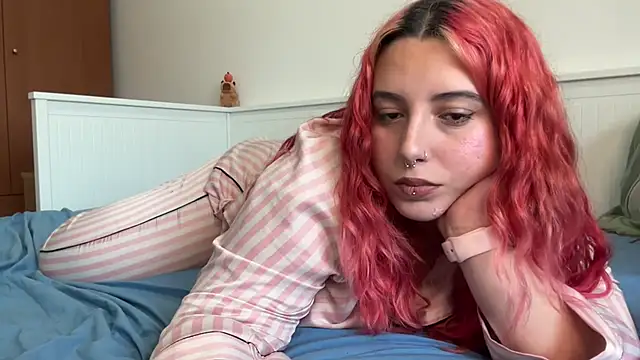 bybabyblue online show from March 31, 5:24 pm