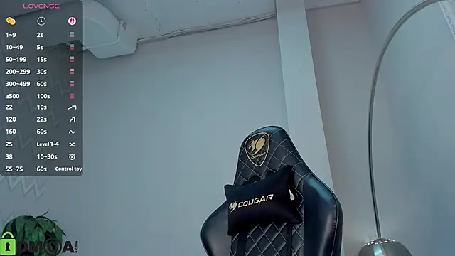 Skinny Alice online show from October 14, 1:30 am