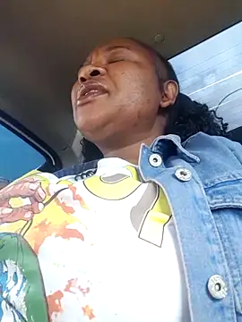 Bootyliciousbbw12 online show from May 21, 9:40 am