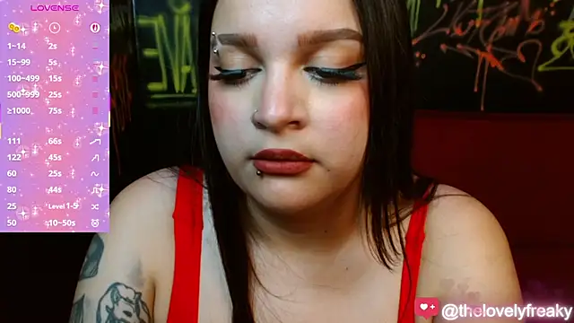 LovelyFreaky online show from October 1, 4:01 pm