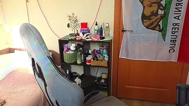 Lori Myaf online show from May 3, 2:42 pm