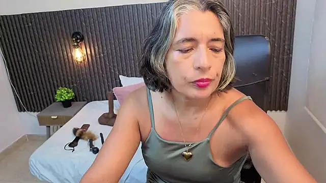 tammy lynn69 online show from May 17, 7:02 pm