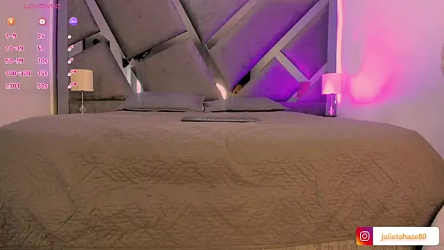JulietaHazze online show from November 19, 3:39 am