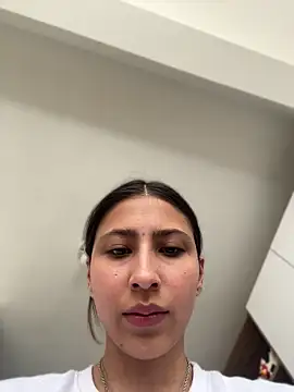 Ameellie online show from May 14, 2:34 pm