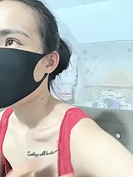 I AM NOT A SLUT online show from May 25, 3:49 am