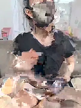 I AM NOT A SLUT online show from May 18, 4:07 am