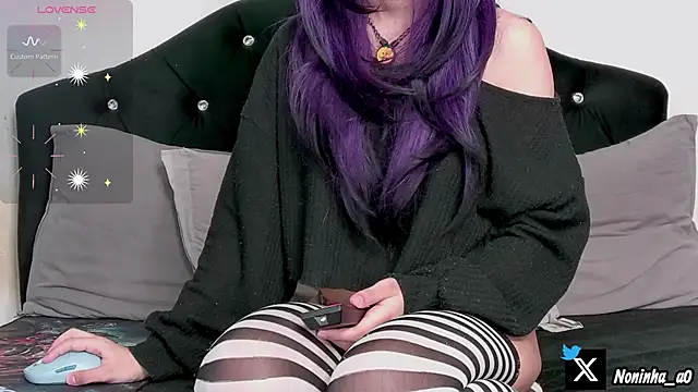 nonawhitemm online show from May 8, 11:17 pm