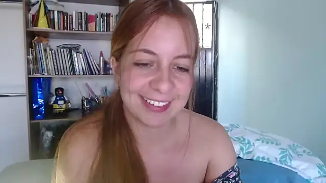 violetapeter 1 online show from May 6, 9:52 pm