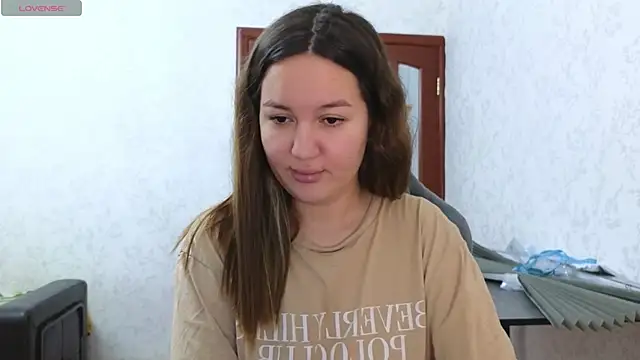 Nelly Fischer online show from April 24, 3:37 pm