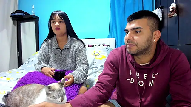 2ScarletandRyan8 online show from May 10, 10:06 am