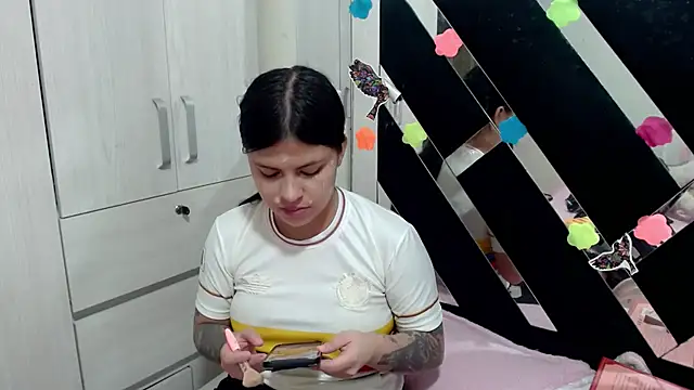 katery wok11 online show from November 3, 6:12 pm