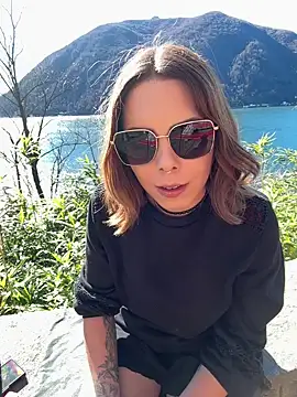 Mia Railey online show from February 20, 11:12 am