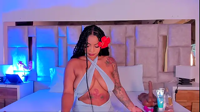 Miss Abigail  online show from November 19, 1:11 pm