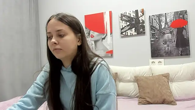 Tiny JuJu online show from April 6, 1:05 am