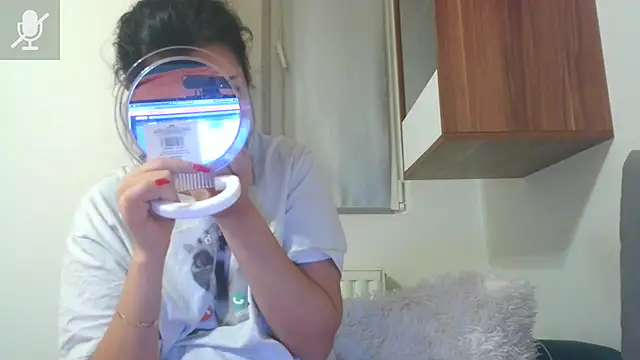 LovelyJulliette online show from November 21, 5:37 pm