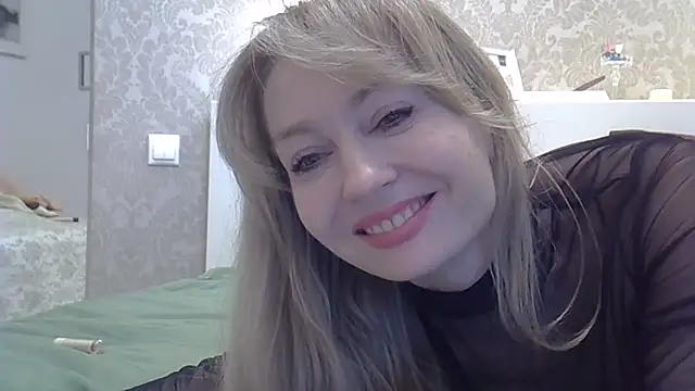 ZarinaSwift online show from April 10, 6:30 am