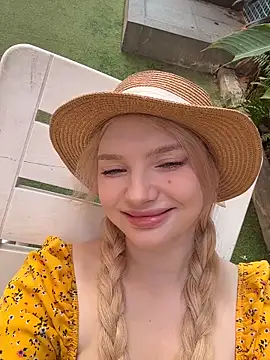 AmmyHot online show from March 19, 2:49 am