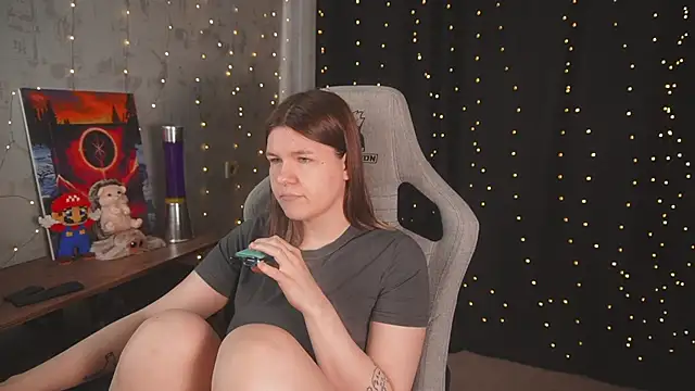 cuteamberlyyy online show from May 8, 4:16 am