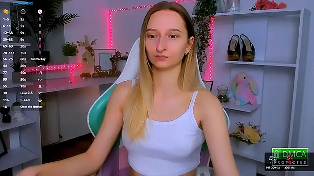  Ri na  online show from November 18, 6:36 am