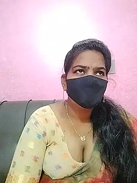 melina214 online show from August 7, 4:30 am