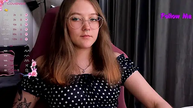 bunny bubble online show from October 5, 10:37 pm