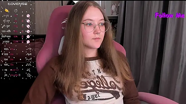 bunny bubble online show from April 7, 11:51 pm