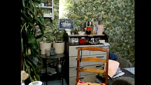 Sakura Green online show from July 4, 7:21 pm