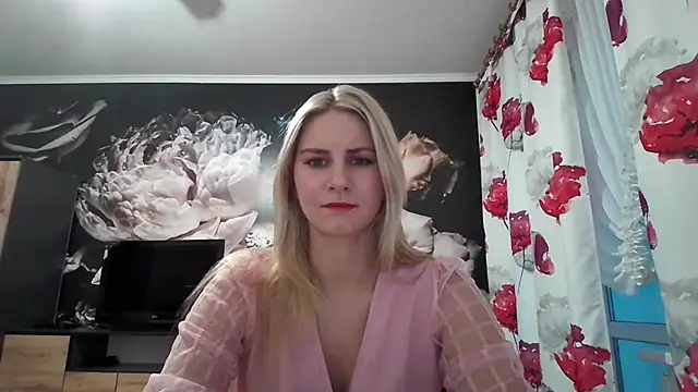 DagmarieFlirt online show from October 12, 5:10 am