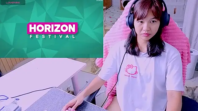 Kana G online show from May 20, 5:10 pm