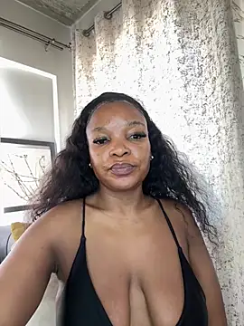 slimcateee online show from April 1, 8:59 am