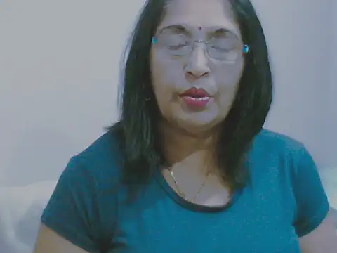 sexy69hotmum online show from September 16, 12:35 pm