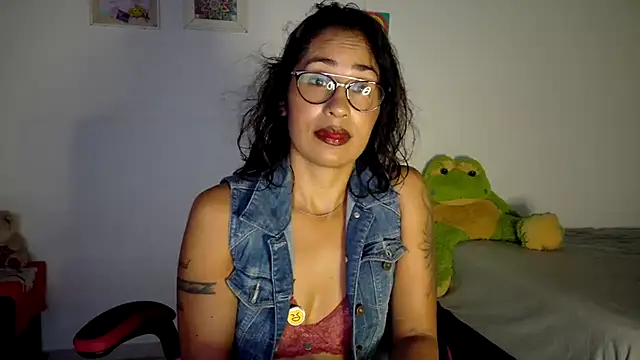 fantasty nylon online show from May 19, 11:01 pm
