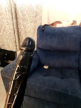 MrsFoucher online show from May 8, 10:22 pm