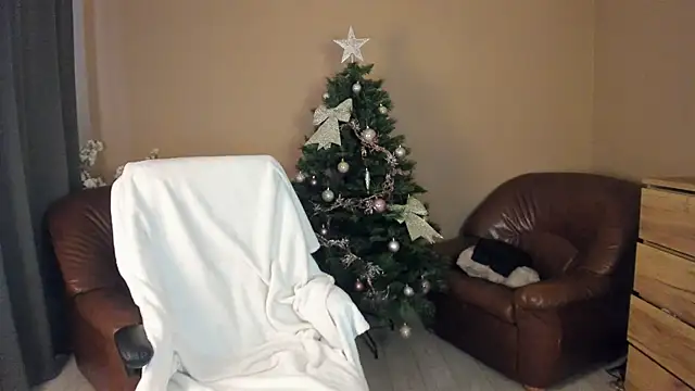 KaylaLaine online show from January 6, 7:12 am