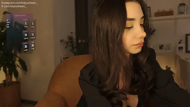 JulietteDee online show from March 30, 9:36 pm